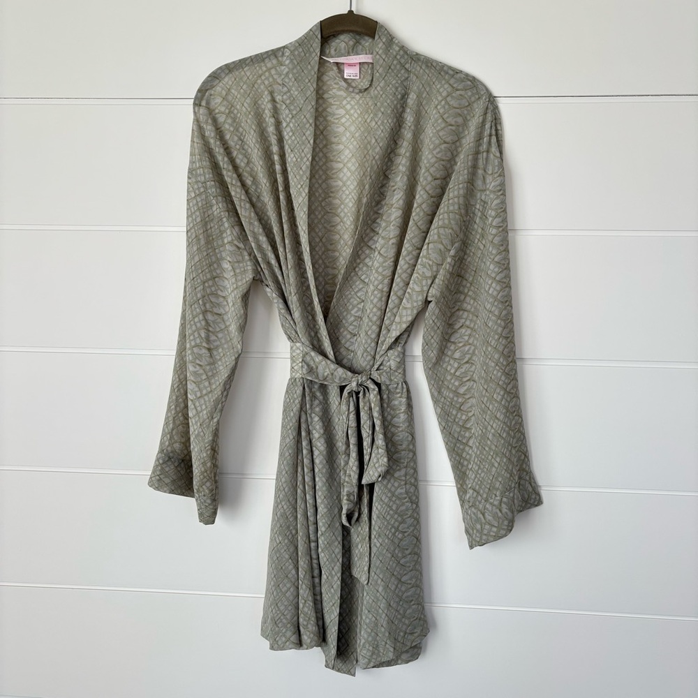 Victoria's Secret Women's Light Green Waist Tie Semi-Sheer Robe